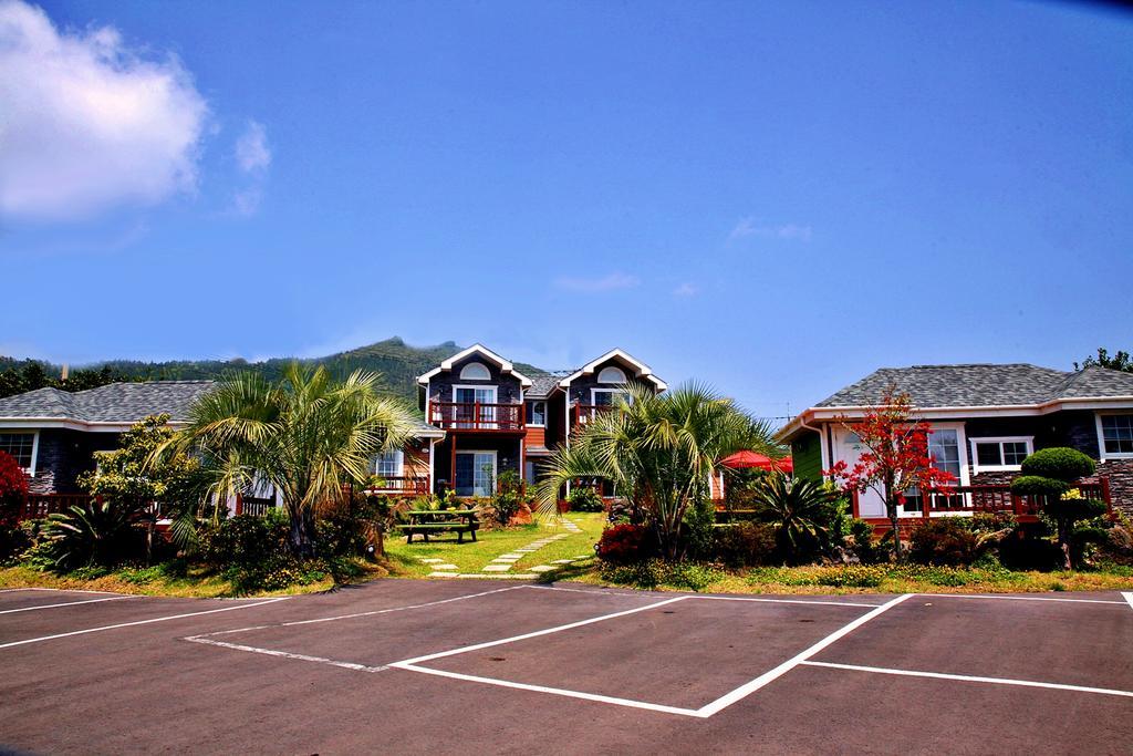 Jubilee Chalet Seogwipo Zewnętrze zdjęcie